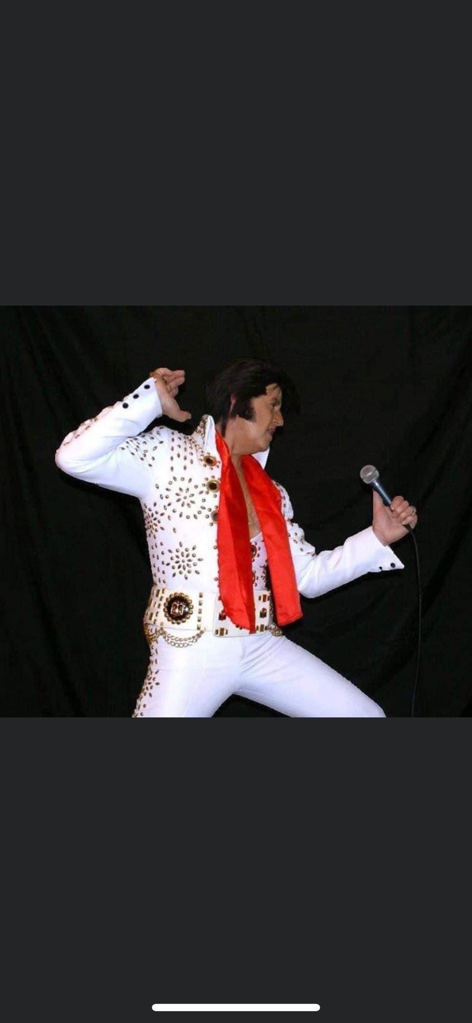 Elvis -Adam carter 