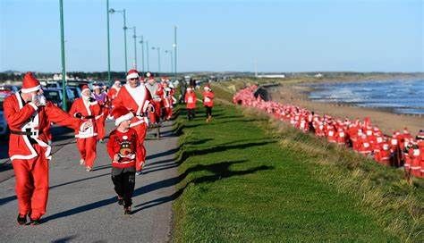 Aberdeen Santa Run at the Beachfront