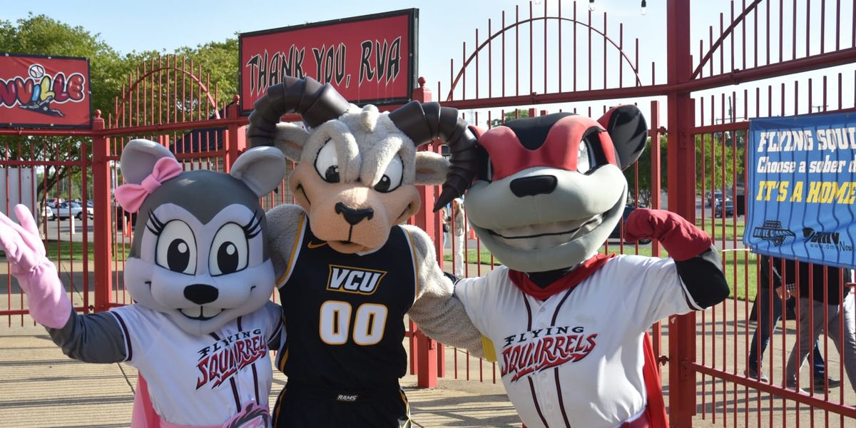 Akron RubberDucks at Richmond Flying Squirrels