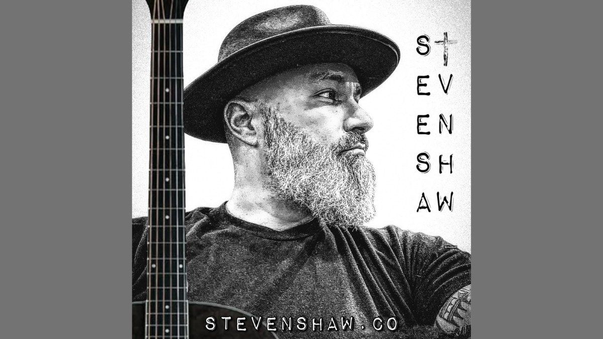 Live music with Steven Shaw