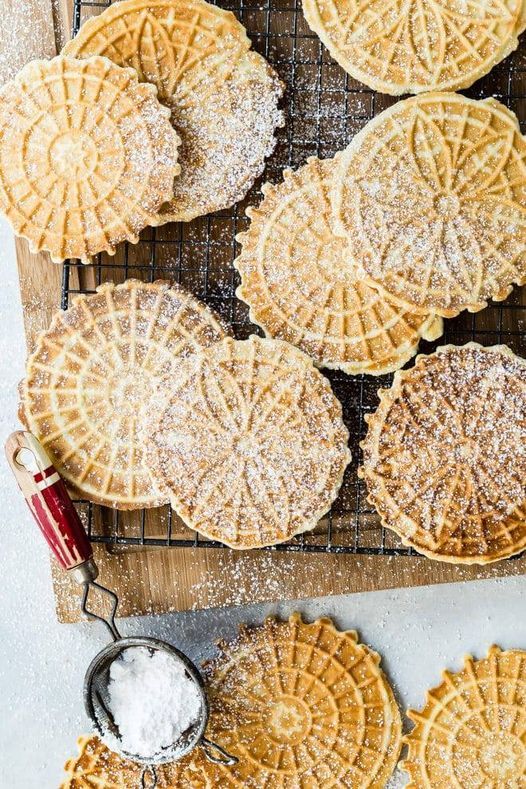 Pizzelle Baking Class, Sweet Addict Bakery, Colorado Springs, 4 September 2021