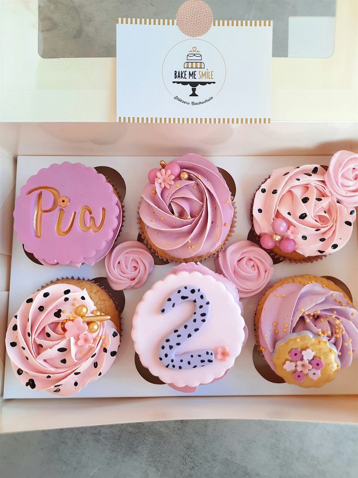 Cupcakes in der Geschenkbox Thema Ostern & Co