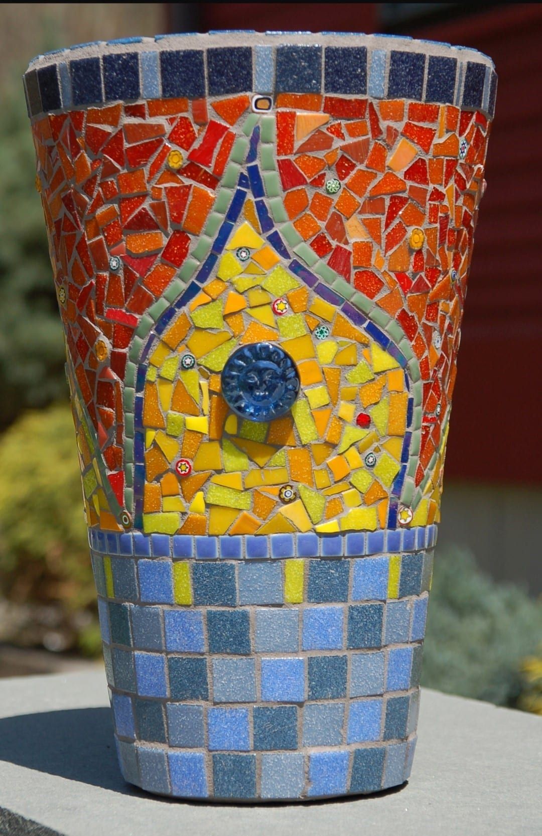 Mosaic Garden Pots with Nikki Sullivan