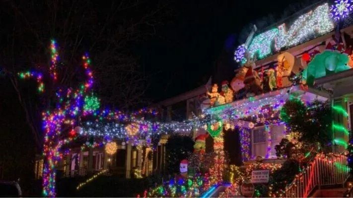 December 11, 6:00 PM  RVA Holiday Lights Trek
