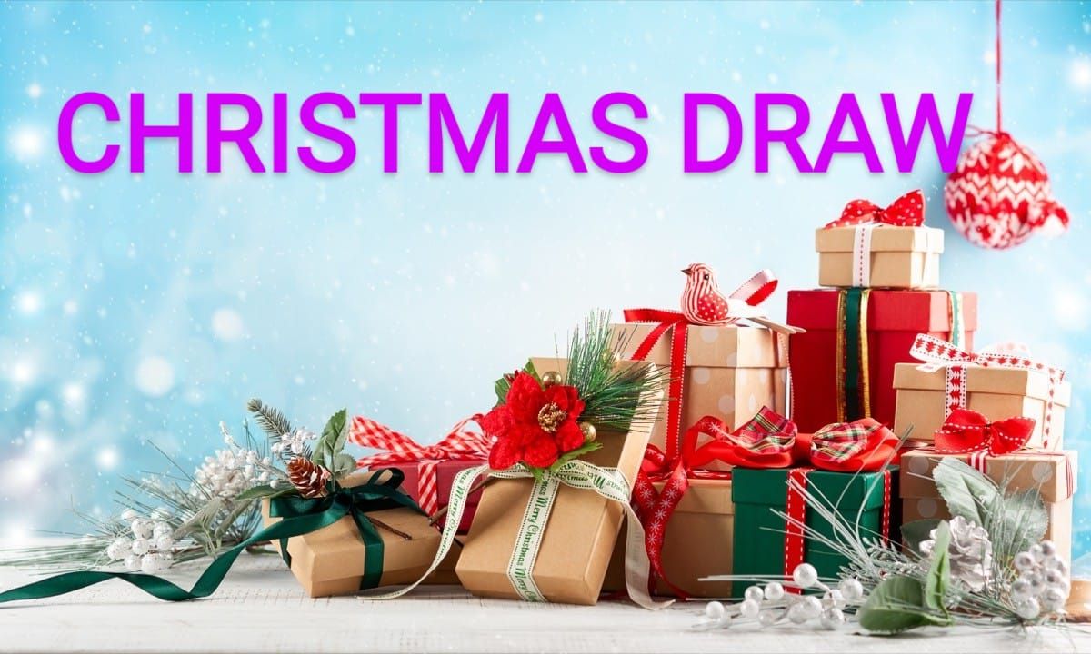 CHRISTMAS DRAW 