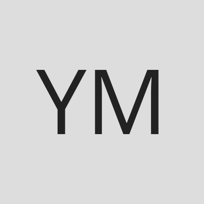 Yoga Amelie Moll