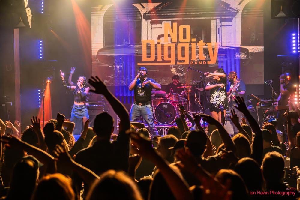 No Diggity Band Concert.    The best of 1990's and 2000's Hip Hop and R & B