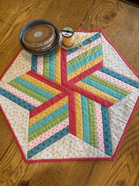 Swirling Star Table Topper Class 
