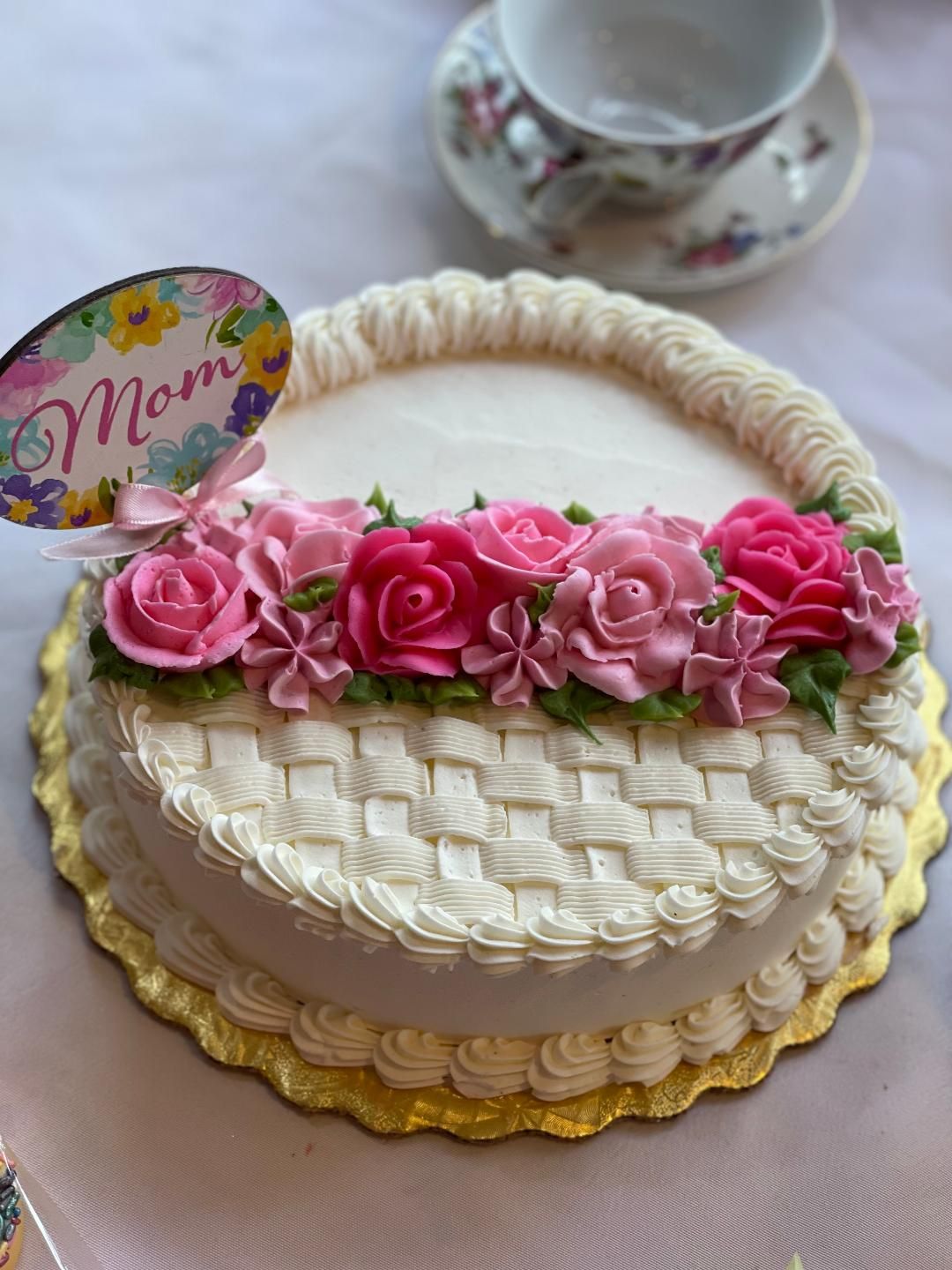 Mother's Day May Cake Decorating Class 