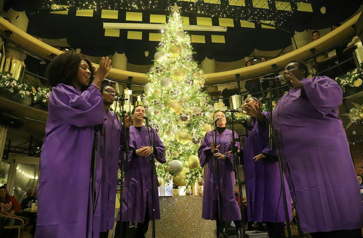 Christmas Choir: Uplifted Voices
