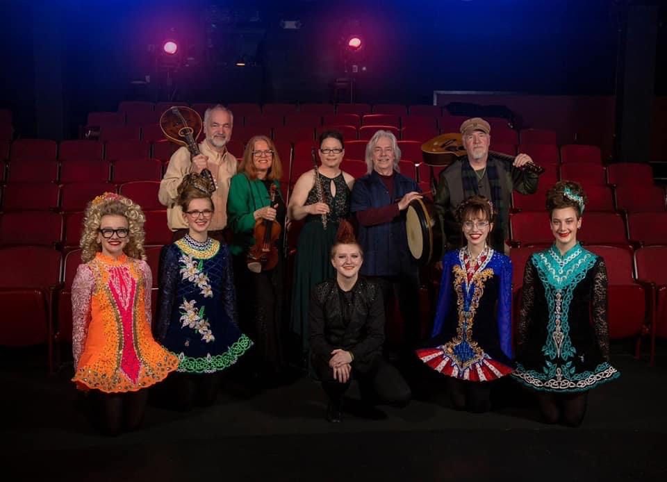 Ring of Kerry: Irish Music & Dancers