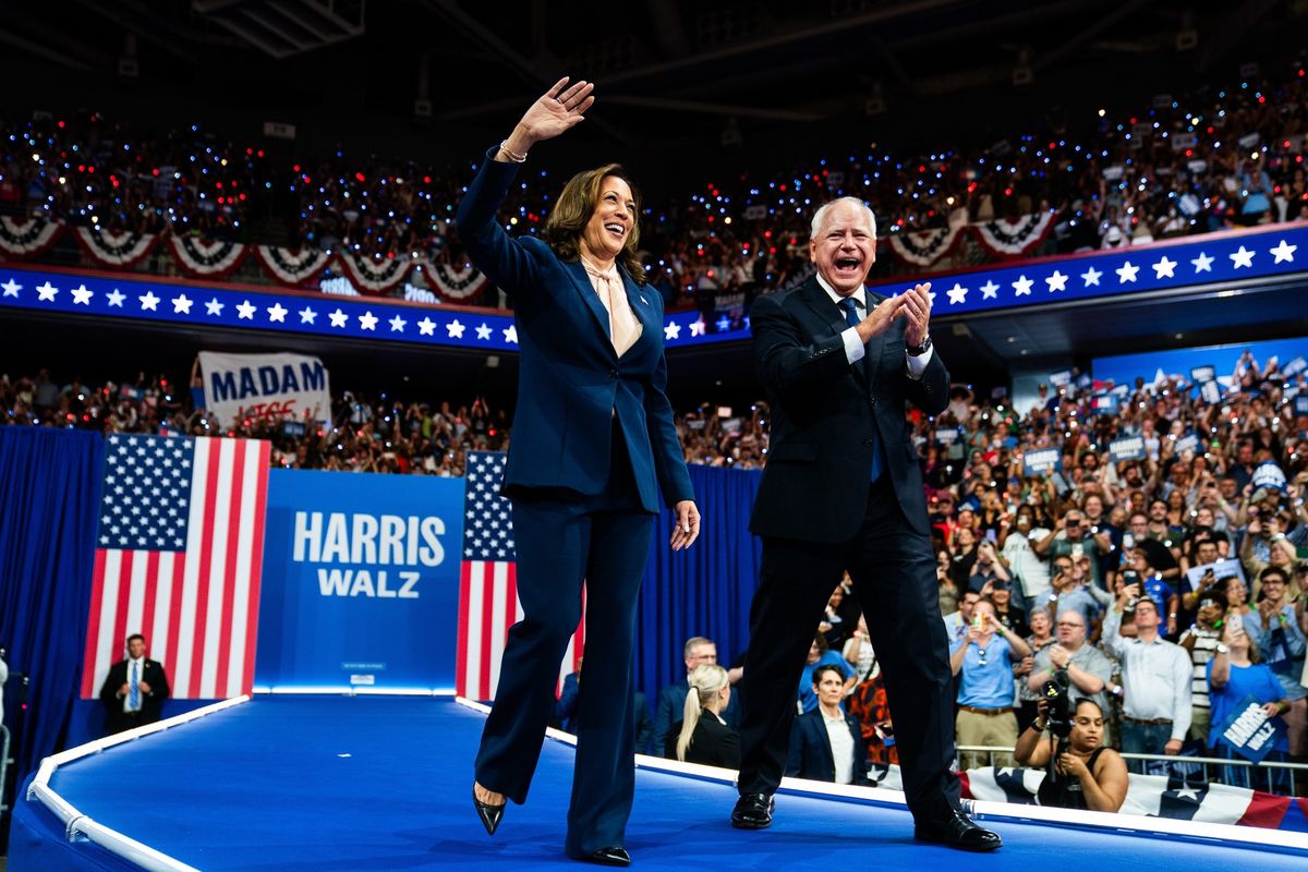 SHOW UP - Buffalo, NY Walk for Harris\/Walz 2024