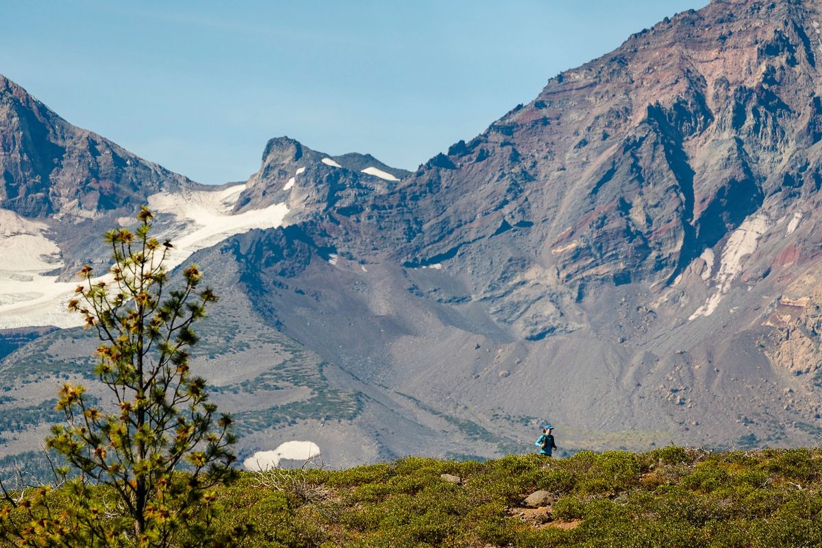 Three Sisters Skyline 