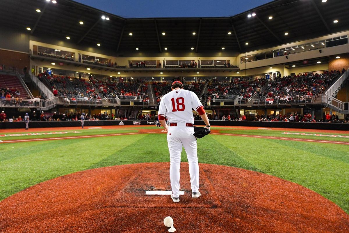 Parking Louisiana Ragin' Cajuns at James Madison Dukes Mens Basketball