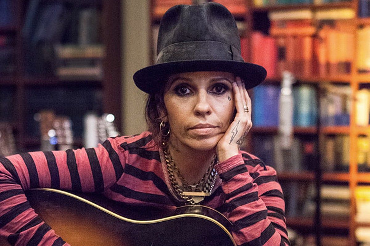 Linda Perry at Uptown Theatre Napa