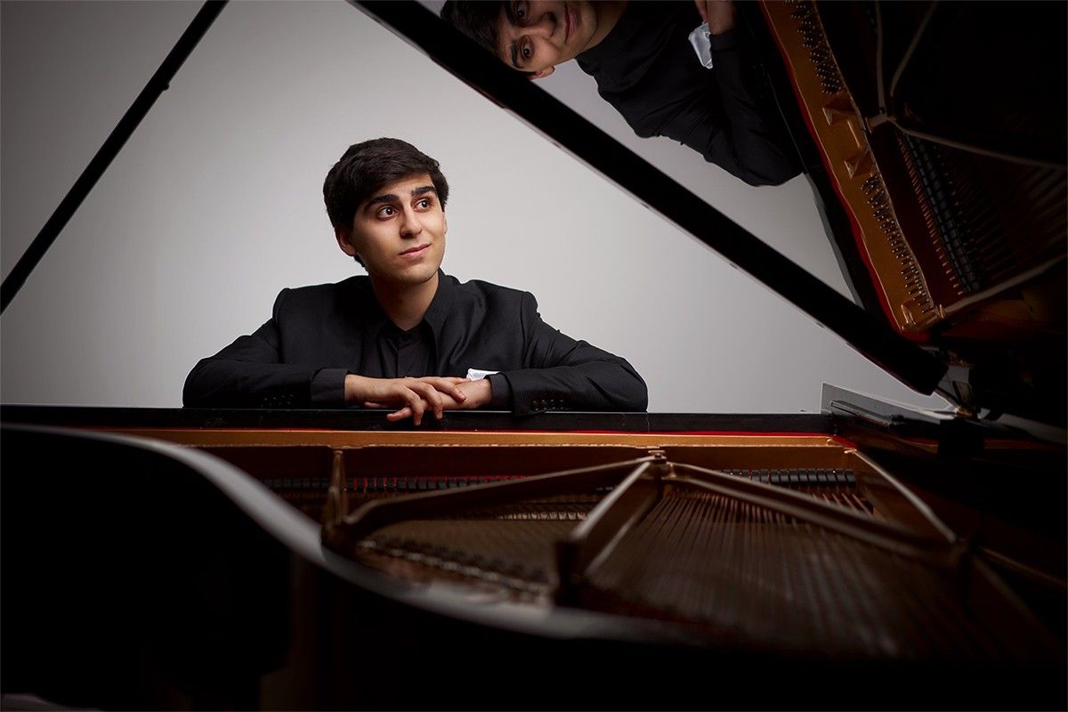 Evren Ozel, piano