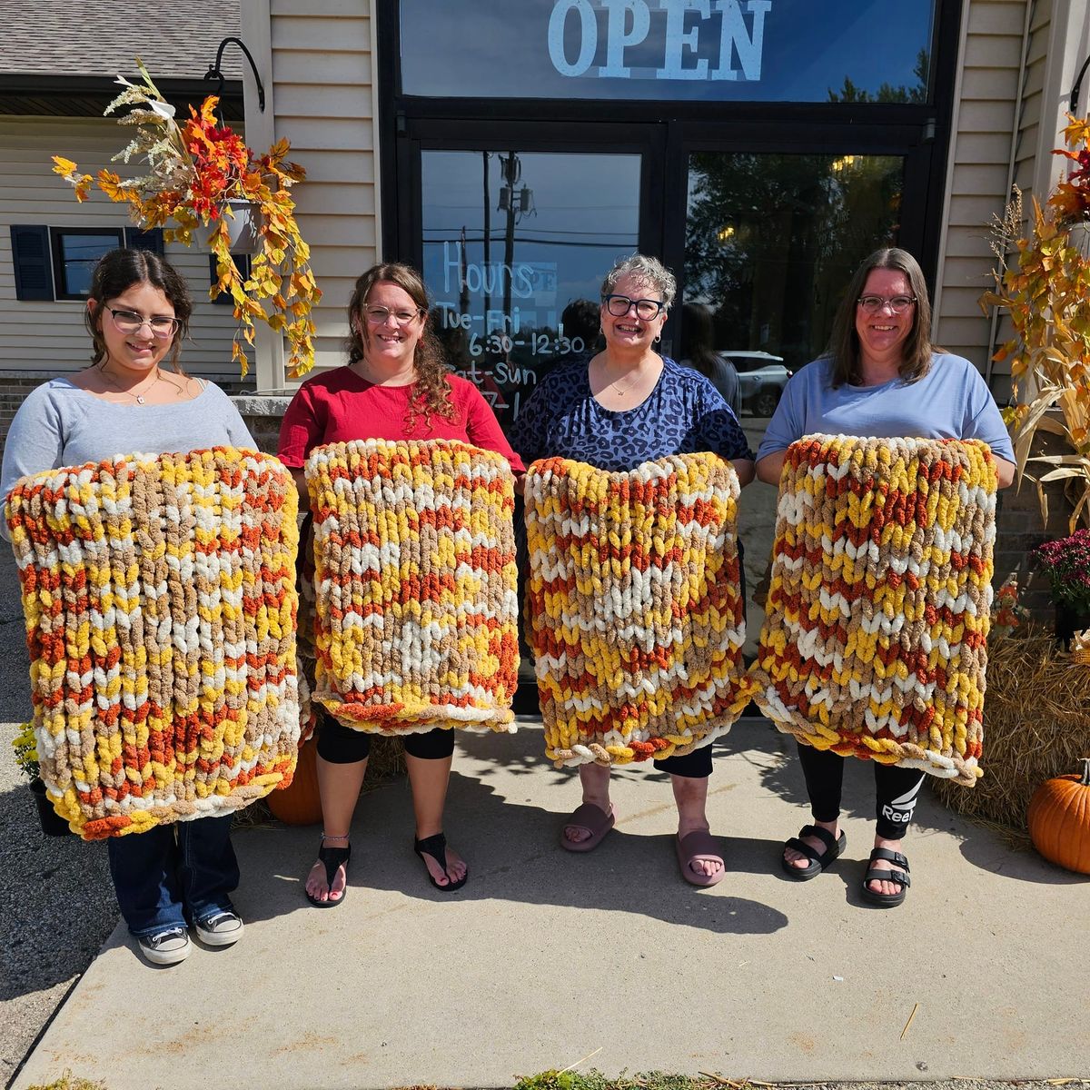 1 SPOT LEFT! Nov 22nd - The Longshot Chunky Blanket Workshop 