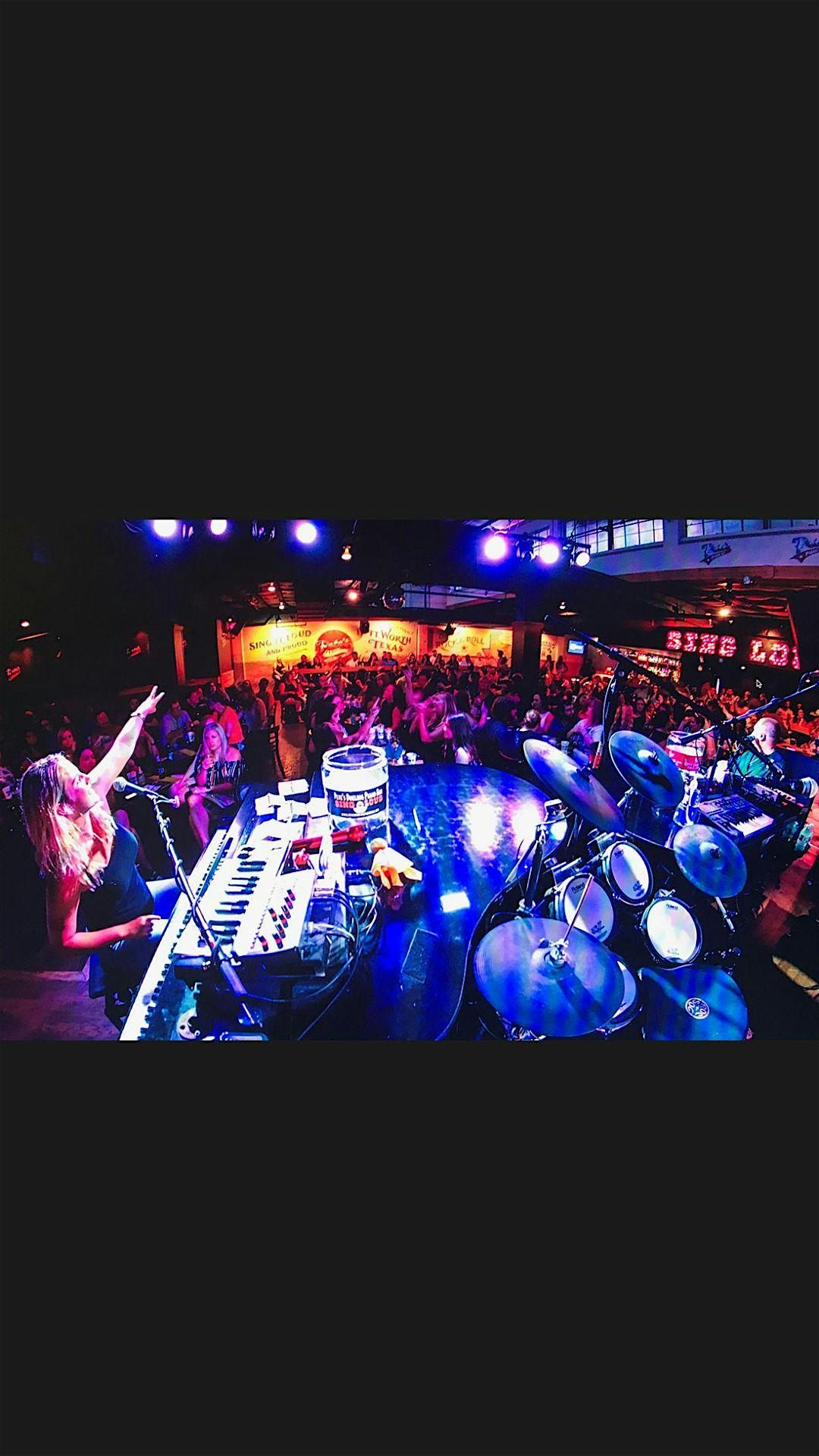 The Five01 x Pete's Dueling Pianos Christmas Party!