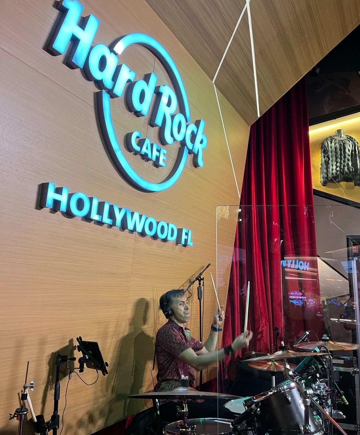 South58 Band LIVE at Hard Rock Cafe in Hollywood