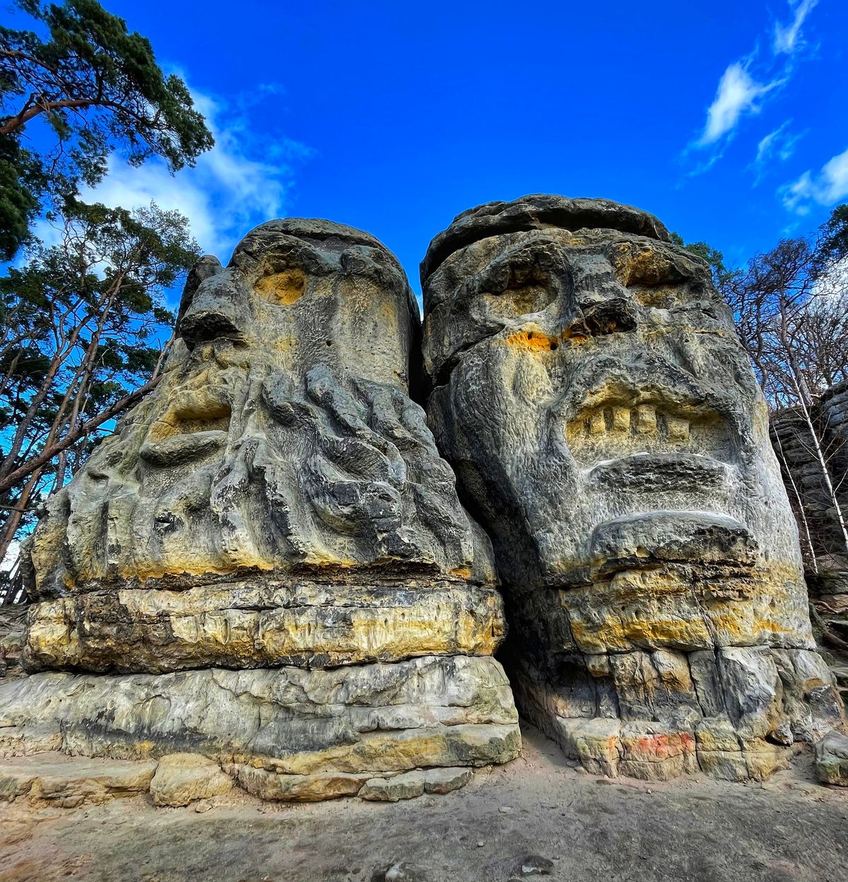 Devil's Heads and other sculptures of V. Lev\u00fd