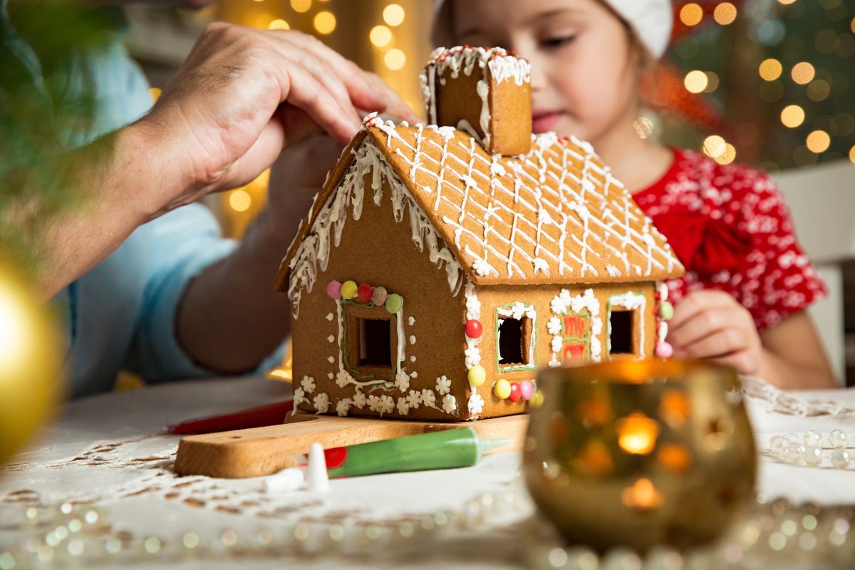 Gingerbread House Decorating Party