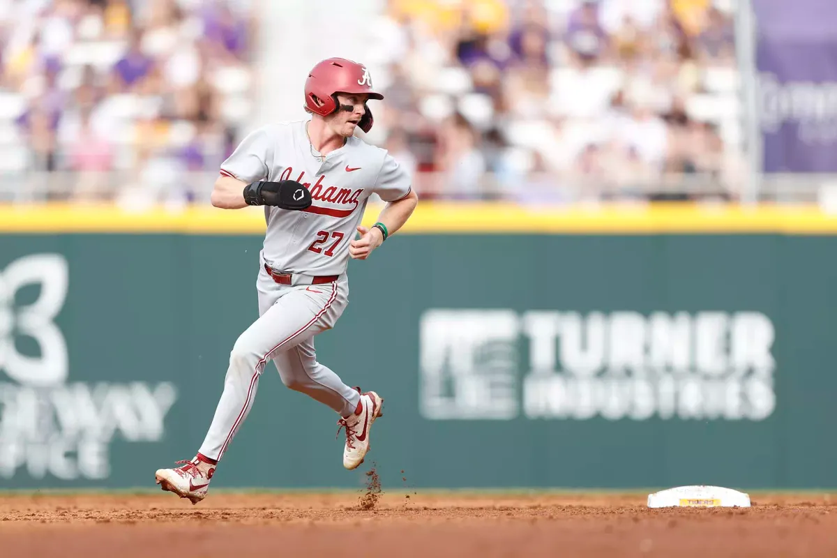 Parking Arkansas Razorbacks at Alabama Crimson Tide Womens Basketball