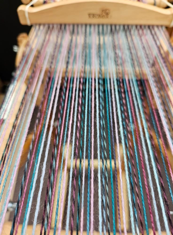 January Spin-In\/ Weave-In 