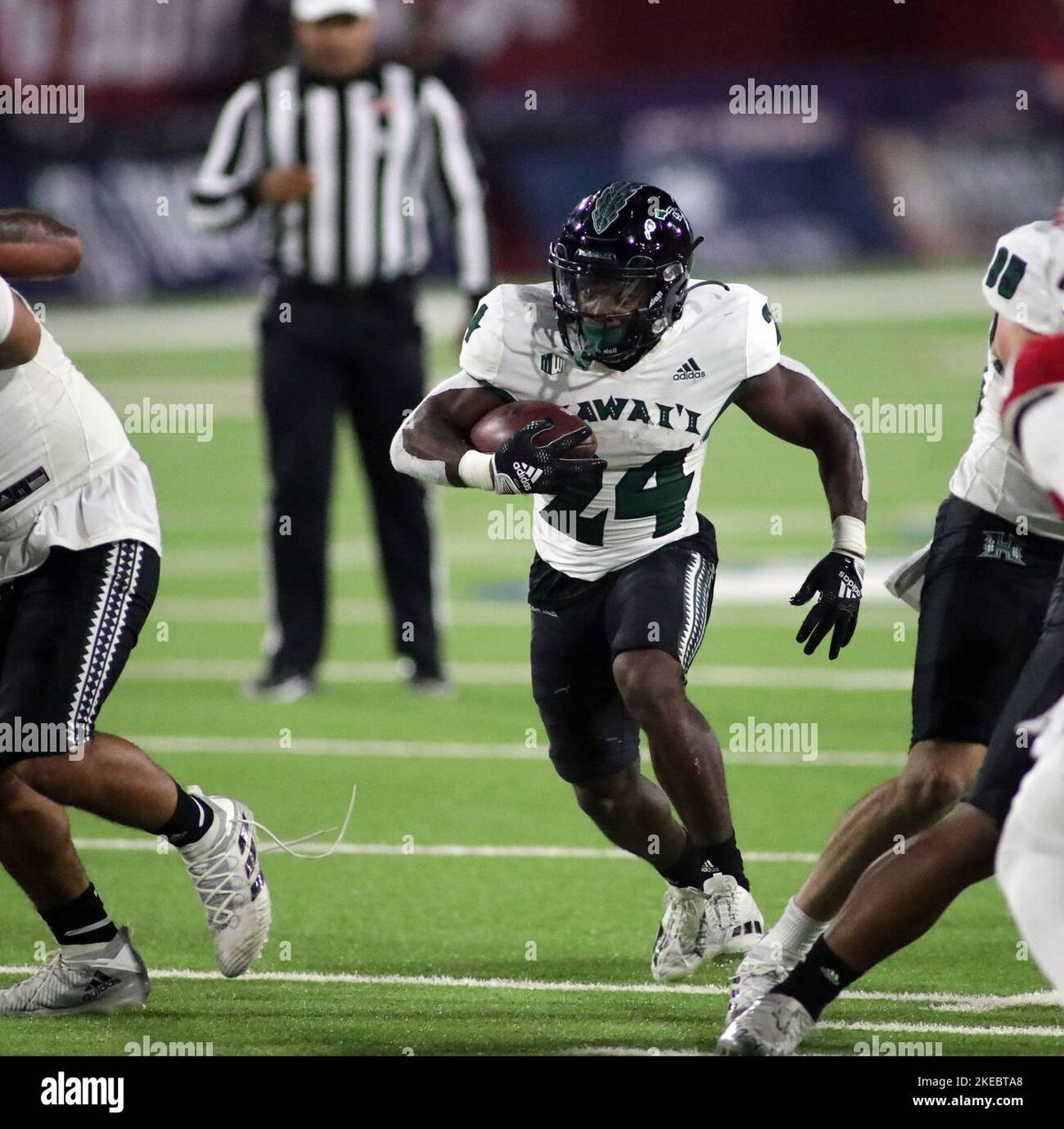 Hawaii Rainbow Warriors at Fresno State Bulldogs Football