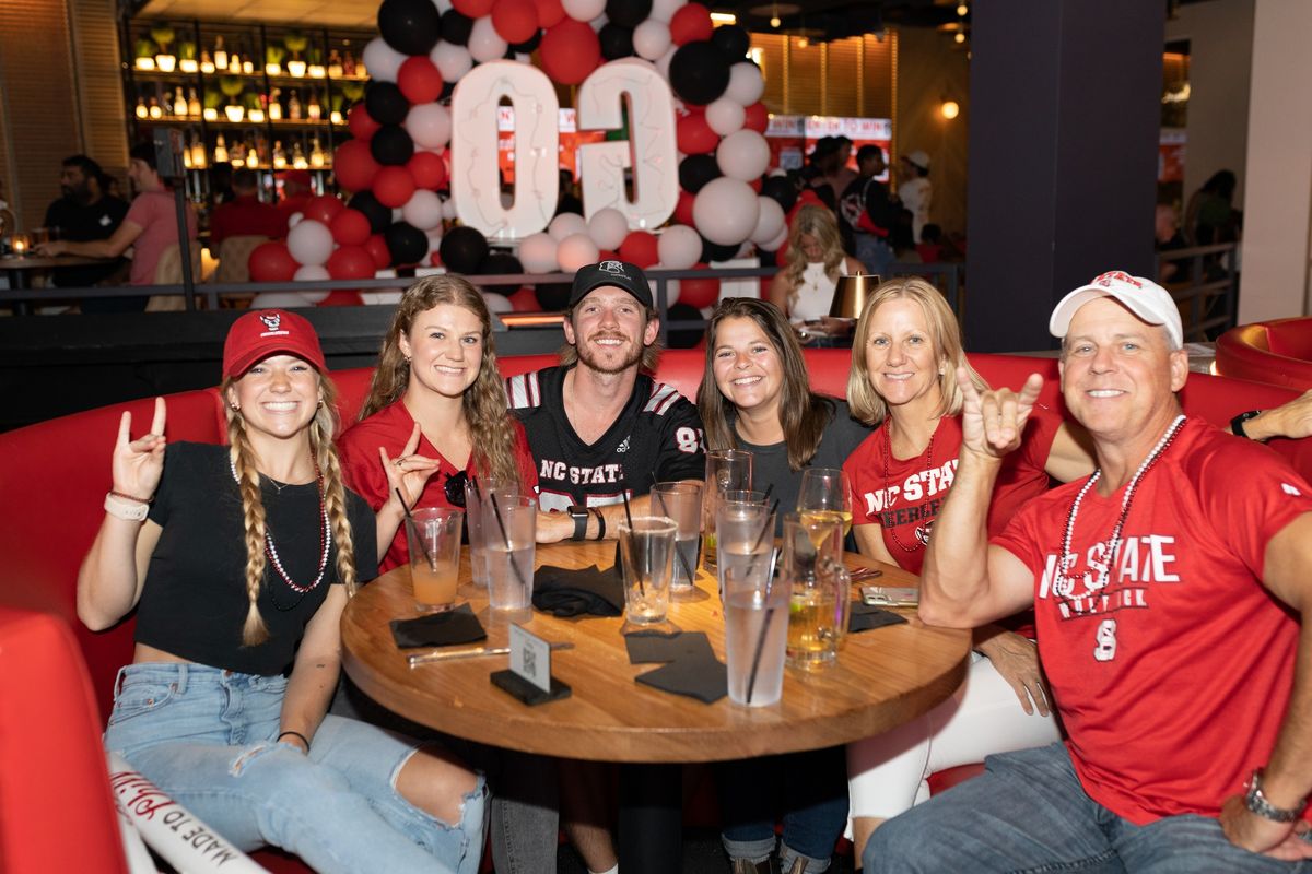 NC State vs. South Carolina Watch Party \ud83c\udfc8\u2764\ufe0f 