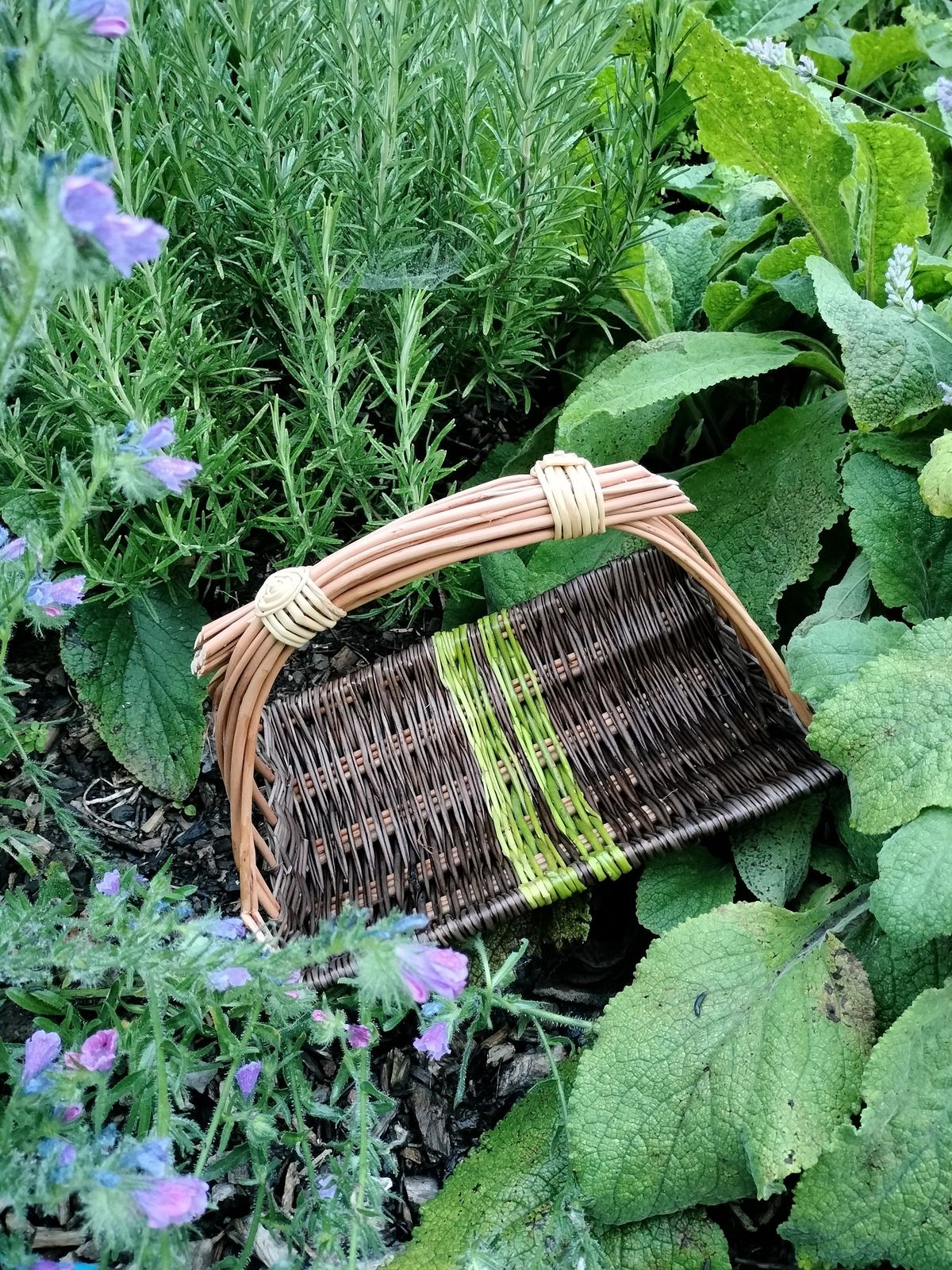 Small Trug Willow Weaving Workshop