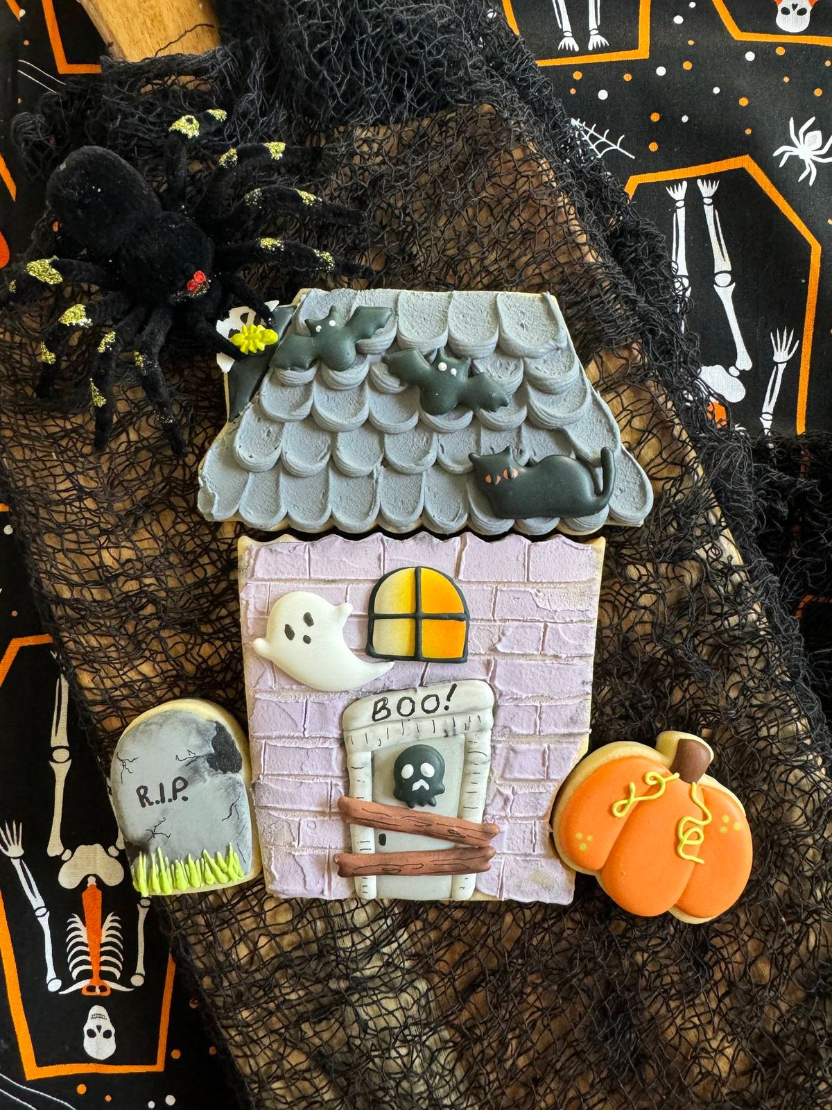 Haunted House Cookie Decorating Workshop 