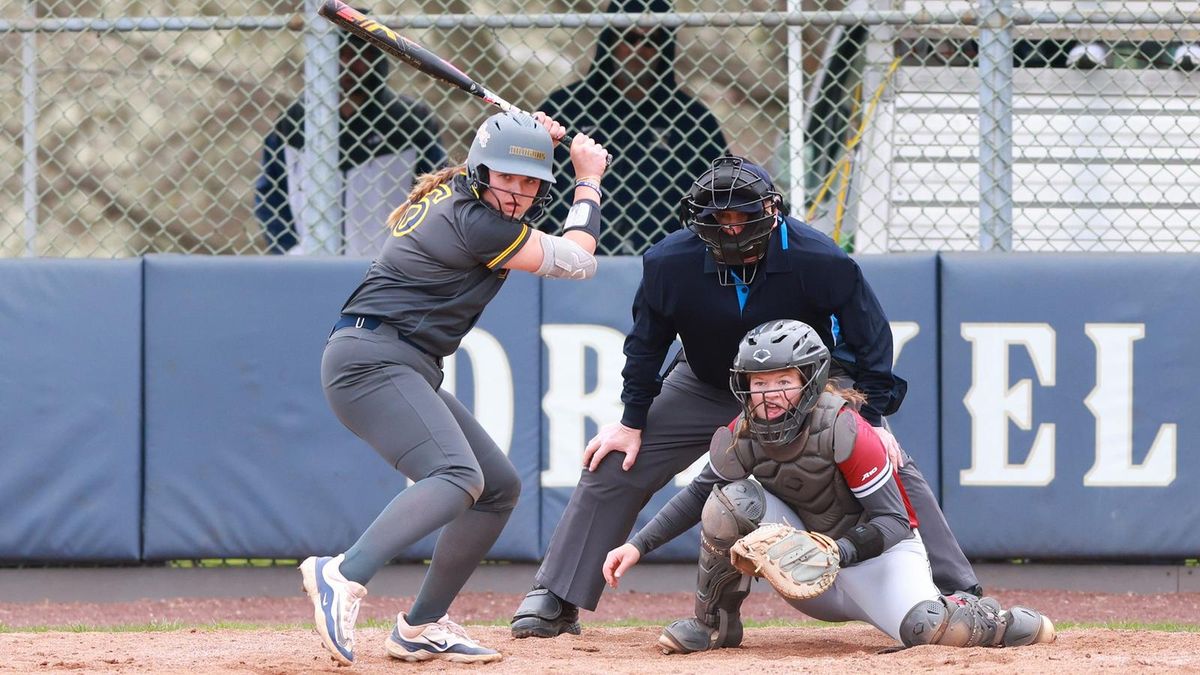 Parking Drexel Dragons at Saint Joseph's Hawks Mens Basketball