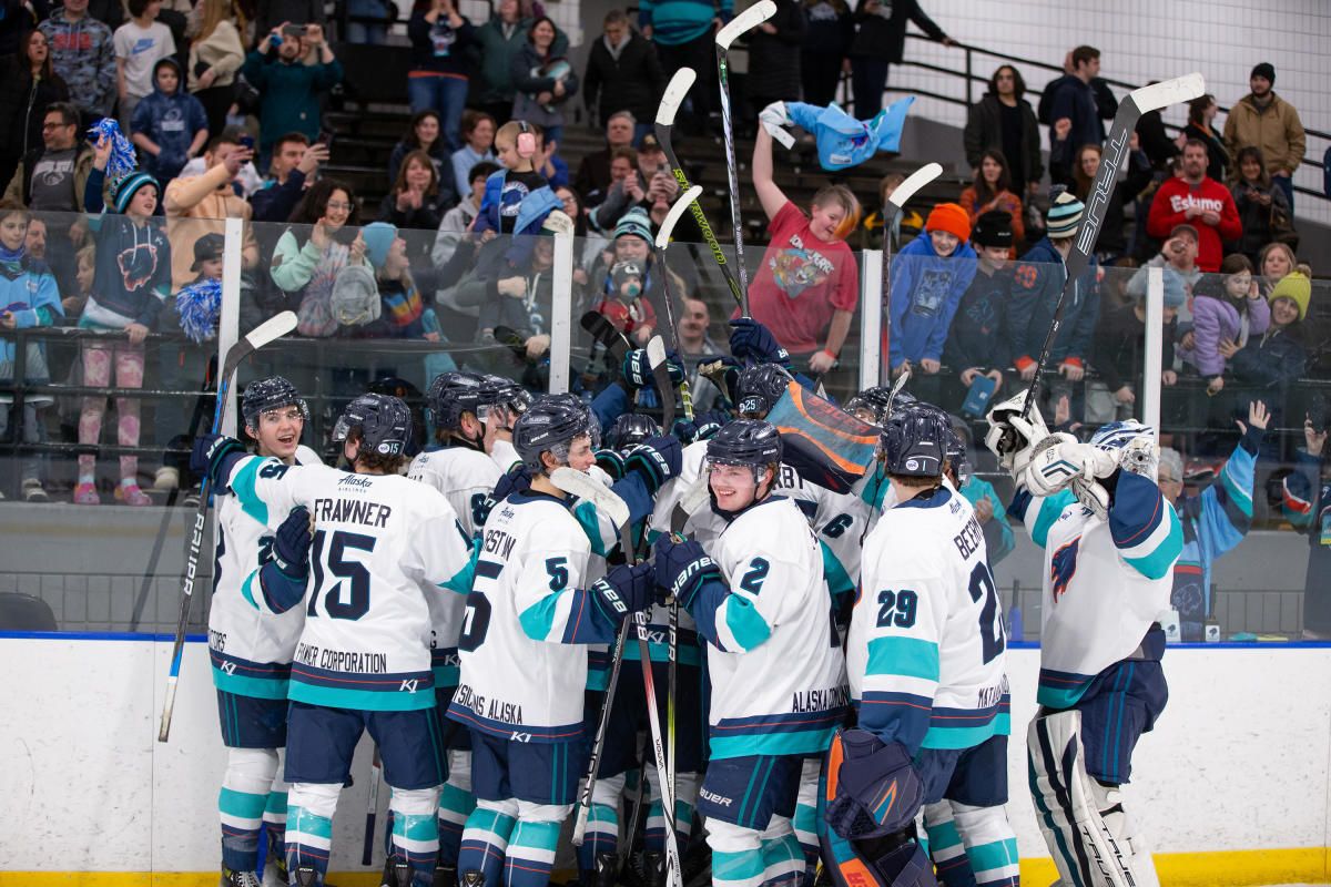 Anchorage Wolverines vs. Wisconsin Windigo