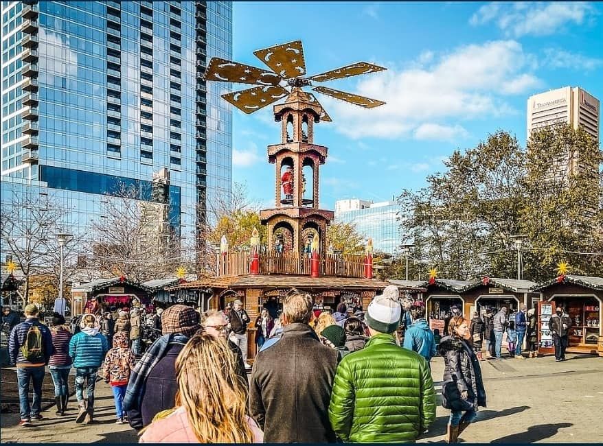 Region 3 - Christmas Village and Ice Skating at the Harbor