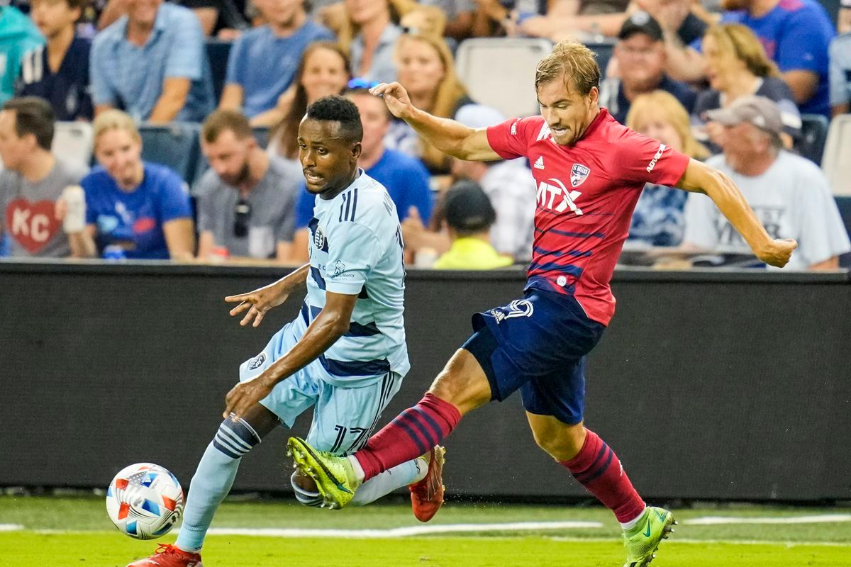 Sporting Kansas City at FC Dallas