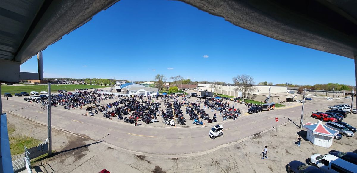 Owatonna Bike Blessing \u201825