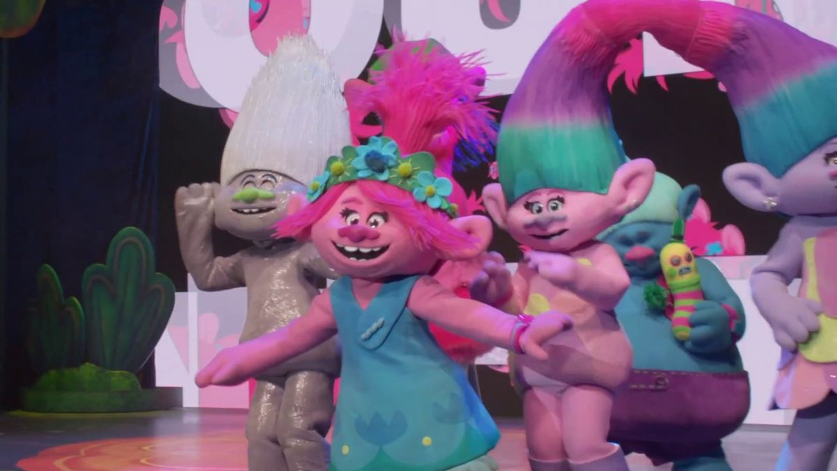 Trolls LIVE!