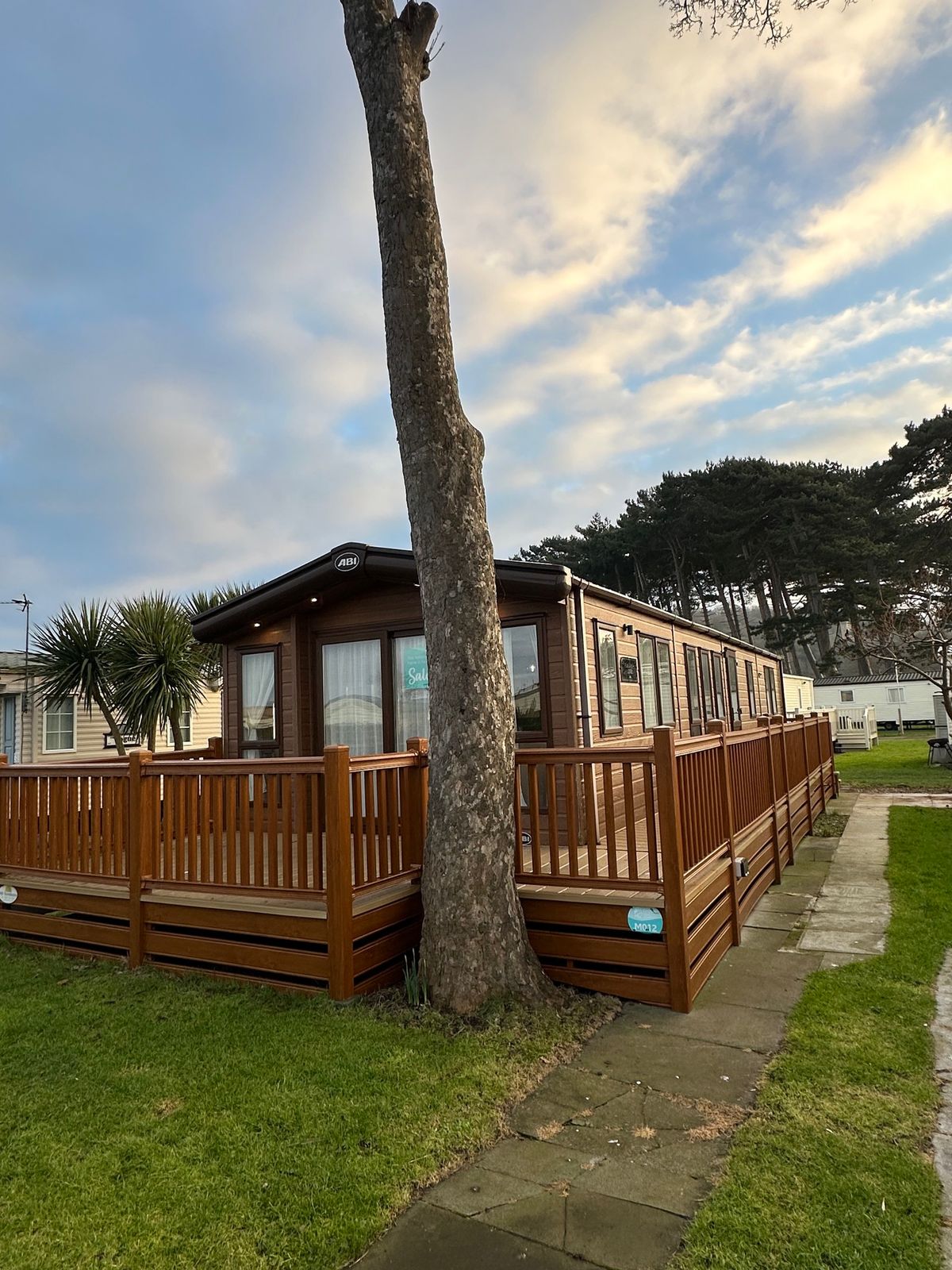 Winkups Holiday Park Luxury Lodge For Hire 