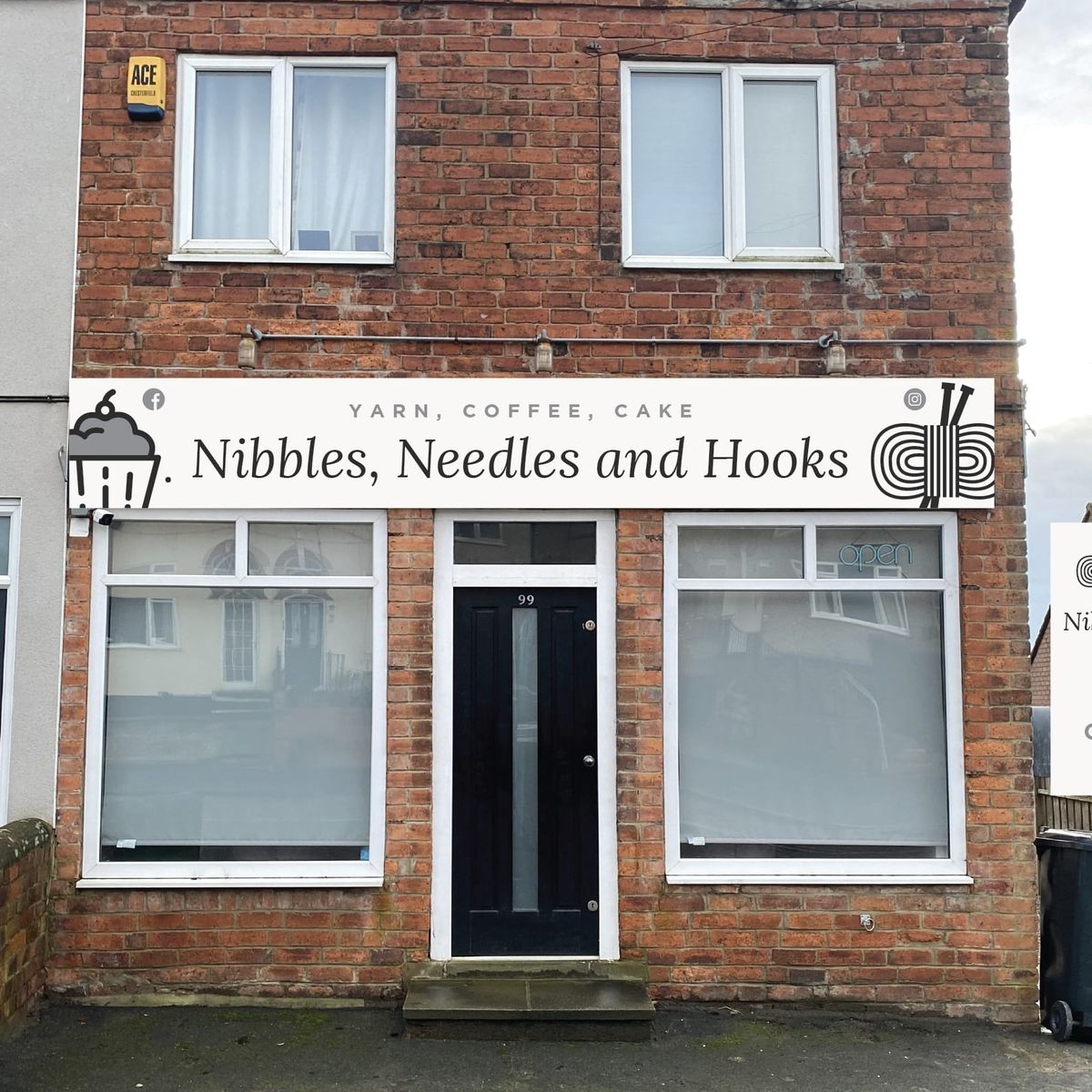 Nibbles, Needles and Hooks goes to the Movies 