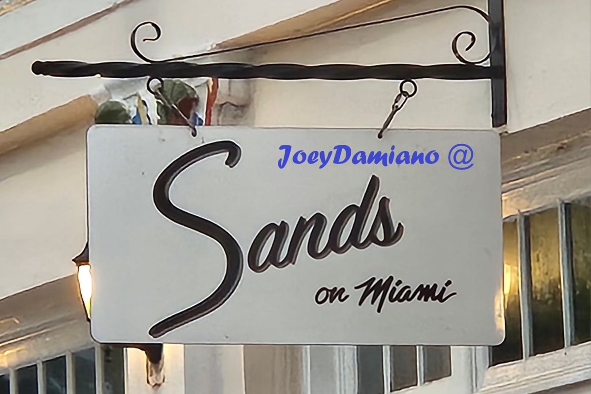 Joey Damiano at Sands on Miami