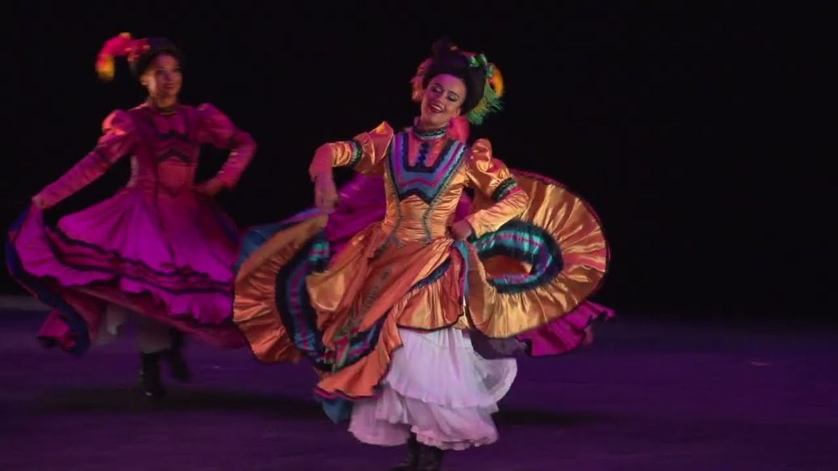 Ballet Folklorico de Mexico de Amalia Hernandez - Ogden