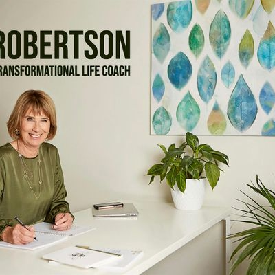 Jo Robertson