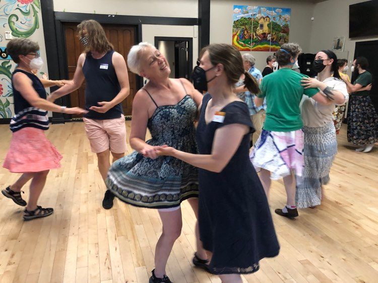 Contra Dance: Marilee Standifer & Cross Trail