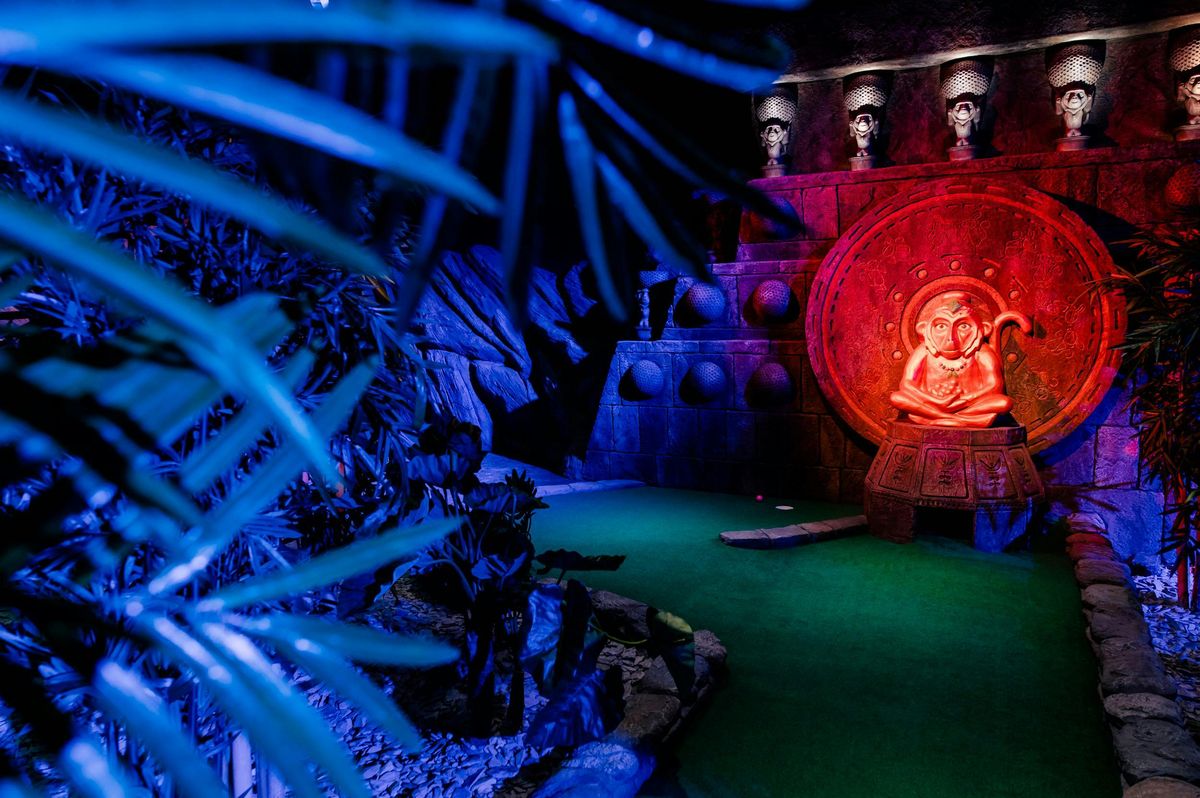 Mini Golf and Speed Dating in Leicester for 30s & 40s