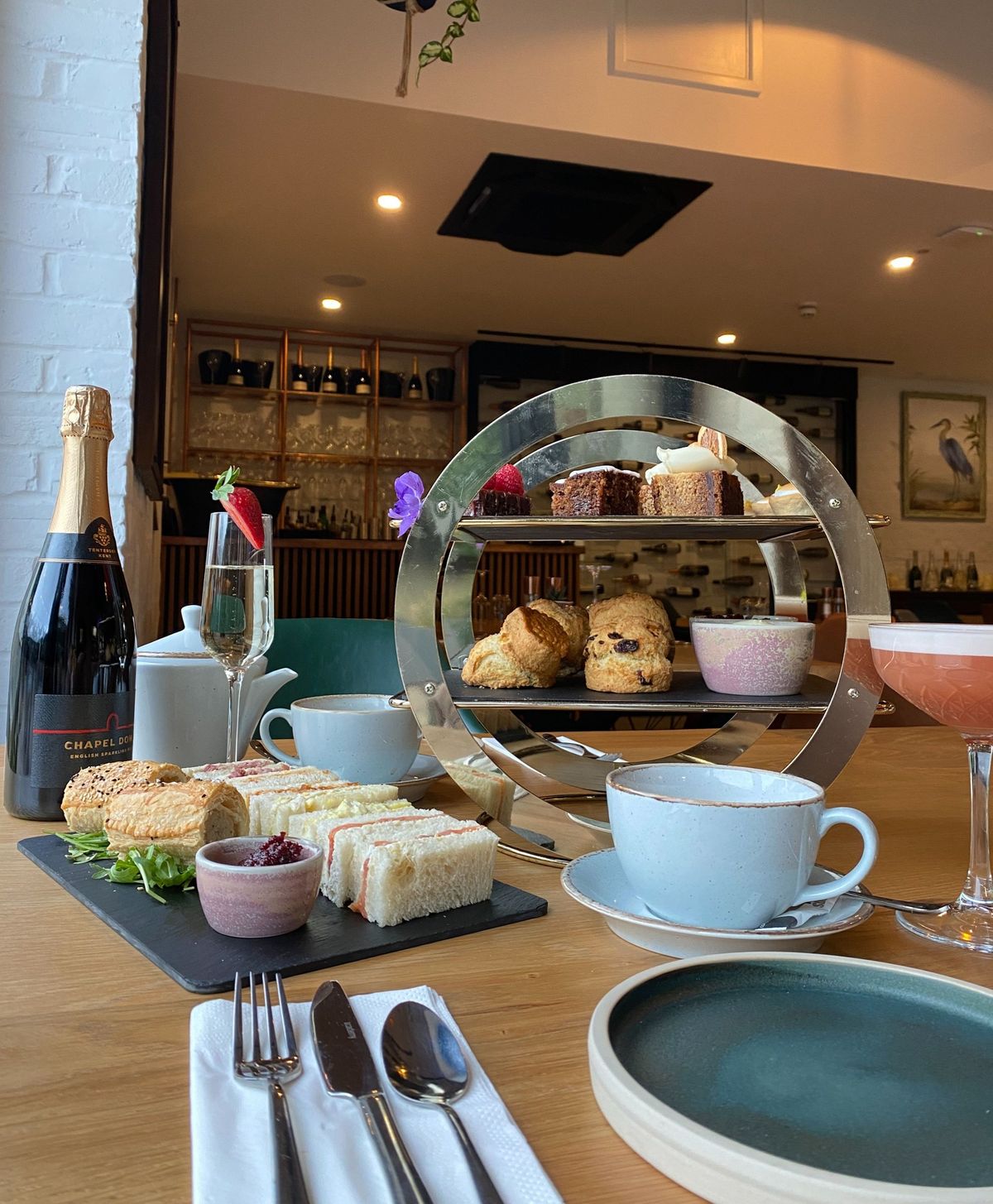 Afternoon tea at No 9 Restaurant