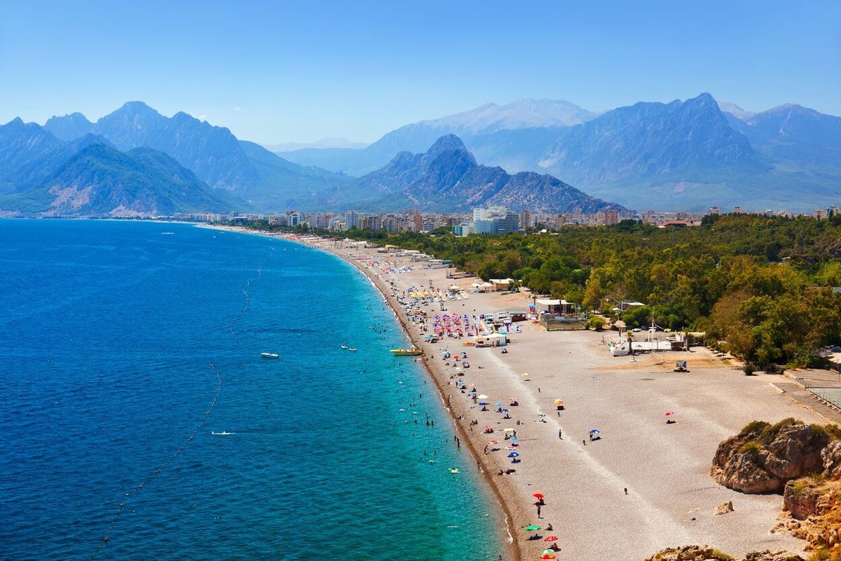 Antalya U\u00e7urtma Festivali