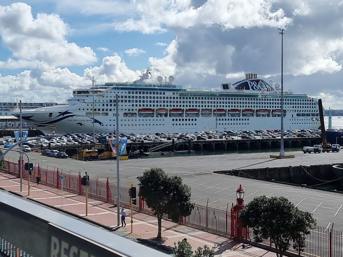 Pacific Explorer last winter cruise from Auckland.