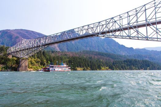 All Day Historic Columbia River Adventure Cruise