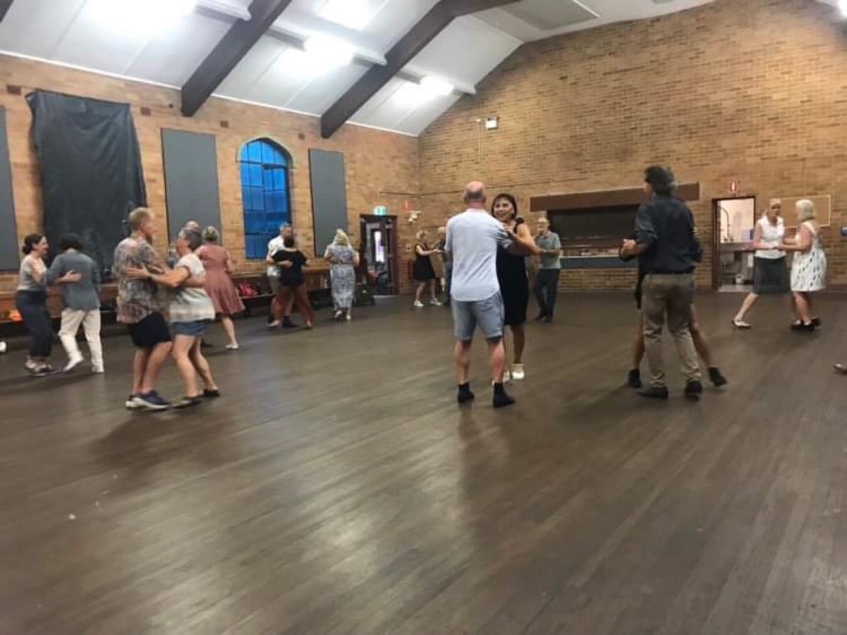 NEW TERM Swing\/Lindy Hop for beginners