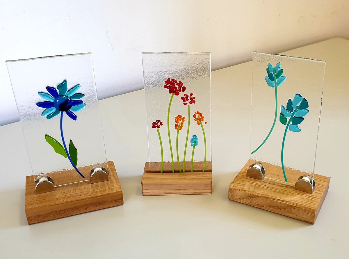 Glass Fusing- Fabulous Flowers Workshop 